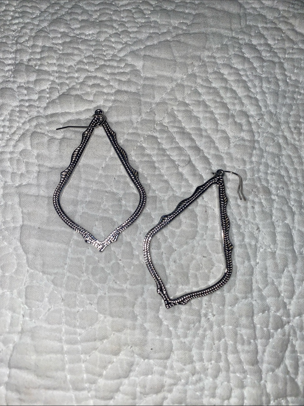 Kendra Scott Sophee Drop Earrings Silver